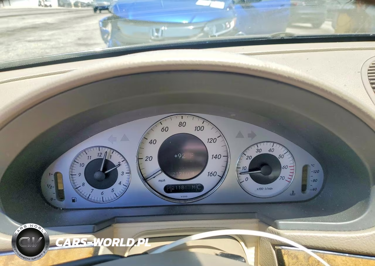 2004 Mercedes-Benz E 500 VIN:WDBUF70J04A461313 - 9