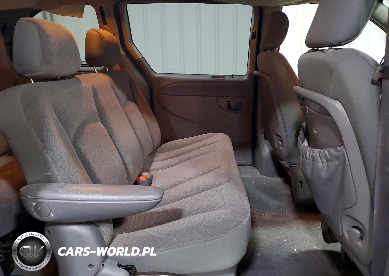 2006 Chrysler Town & Country VIN:1A4GP45R56B661572 - 11