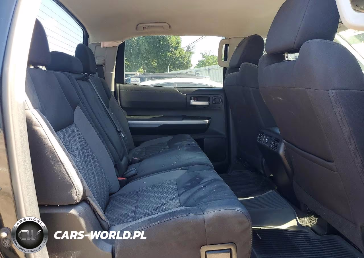 2018 Toyota Tundra Crewmax Sr5 VIN:5TFDW5F1XJX772575 - 10