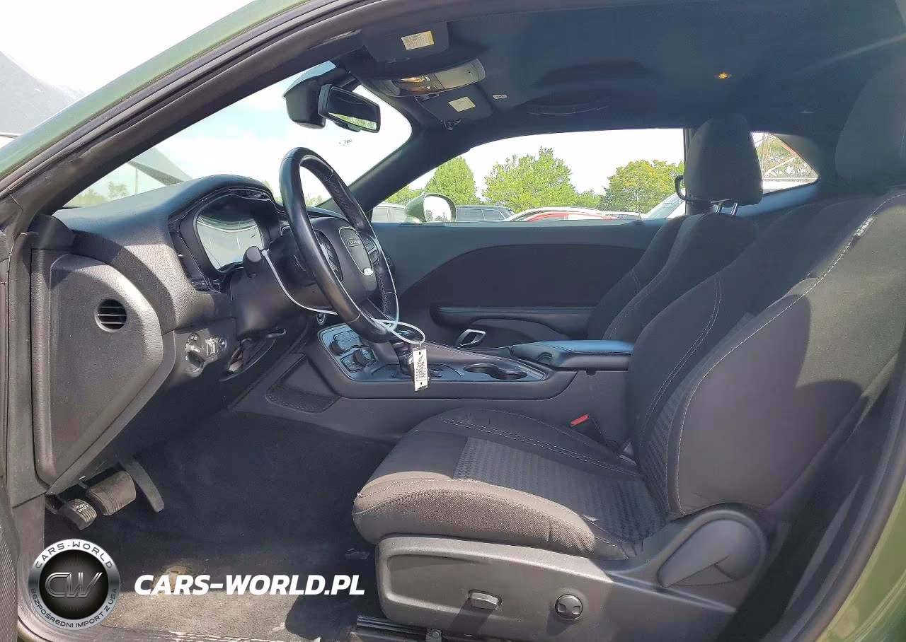 2023 Dodge Challenger Sxt VIN:2C3CDZAG9PH601919 - 7