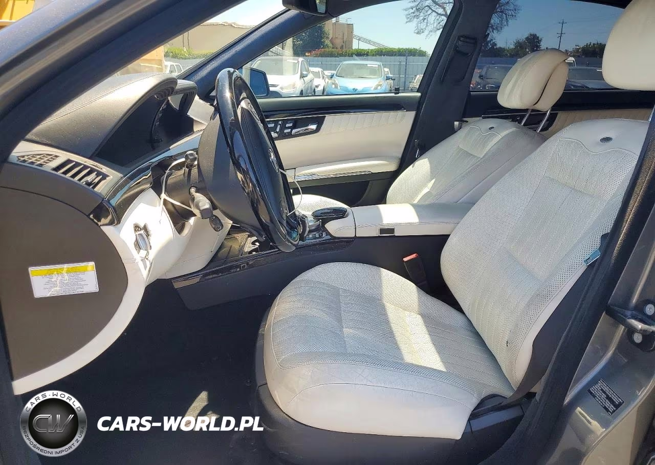 2012 Mercedes-Benz S 550 VIN:WDDNG7DB4CA439955 - 7