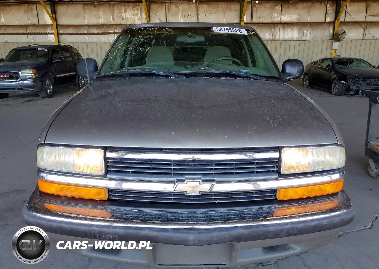 1998 Chevrolet Blazer VIN:1GNCS13W4W2212157 - 5