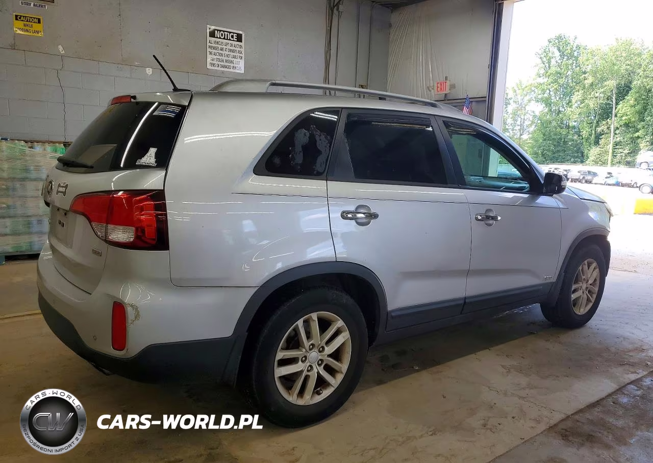 2015 Kia Sorento Lx VIN:5XYKTDA60FG616987 - 3