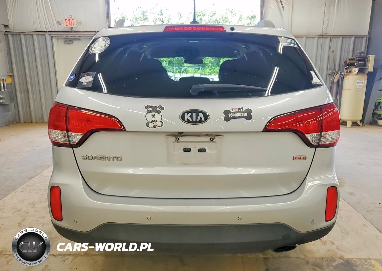 2015 Kia Sorento Lx VIN:5XYKTDA60FG616987 - 6