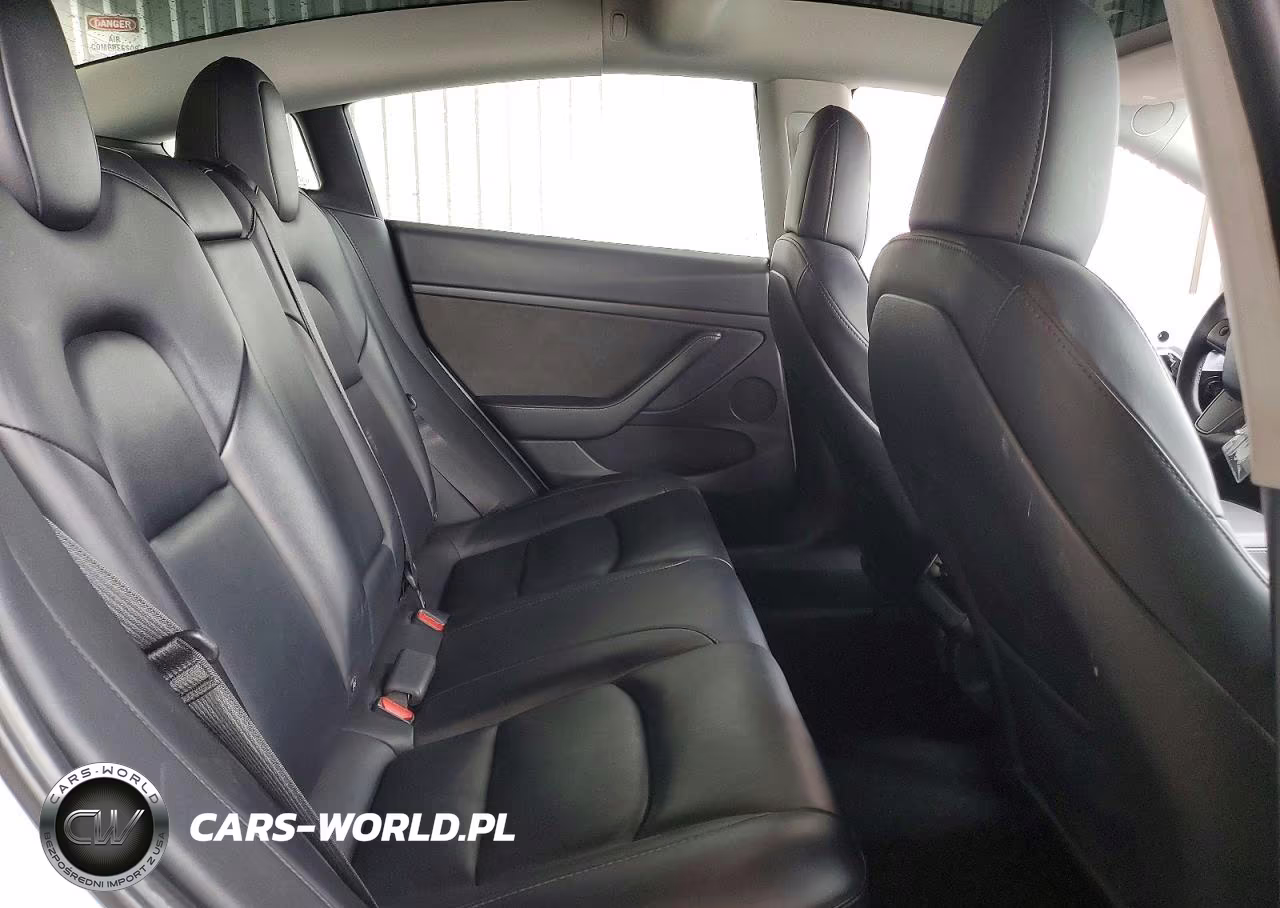 2022 Tesla Model 3 VIN:5YJ3E1EA5NF370178 - 10