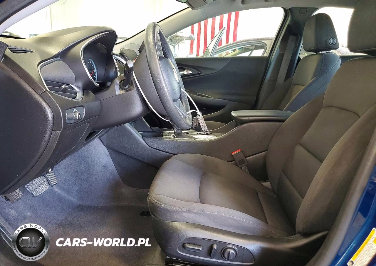 2019 Chevrolet Malibu Lt VIN:1G1ZD5ST8KF169112 - 7