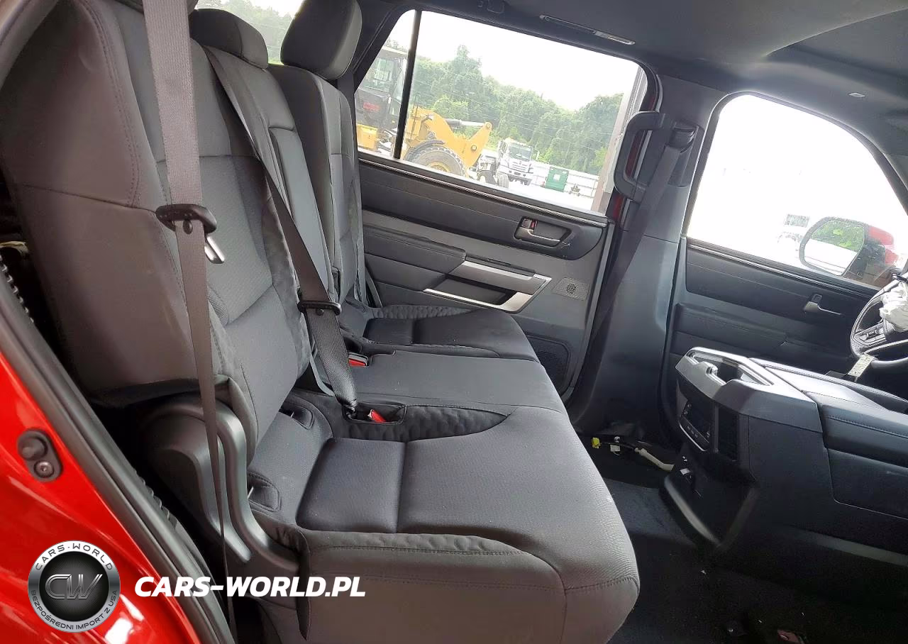 2025 Toyota Sequoia Sr5 VIN:7SVAAABA7SX056384 - 10