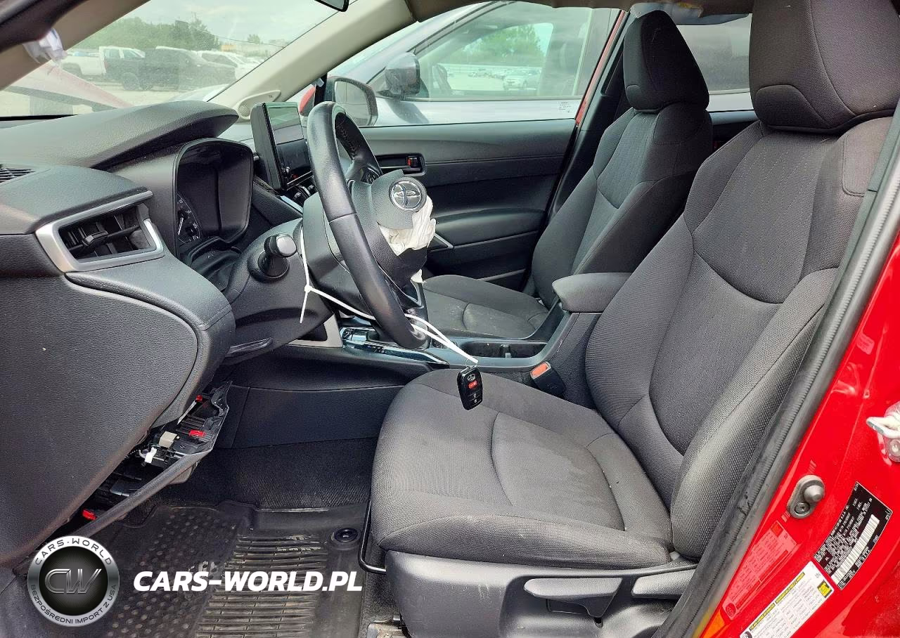 2024 Toyota Corolla Cross Le VIN:7MUBAABG9RV088925 - 7