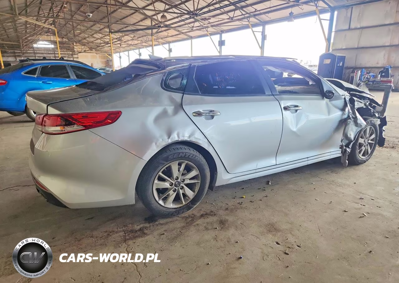 2018 Kia Optima Lx VIN:5XXGT4L30JG191356 - 3