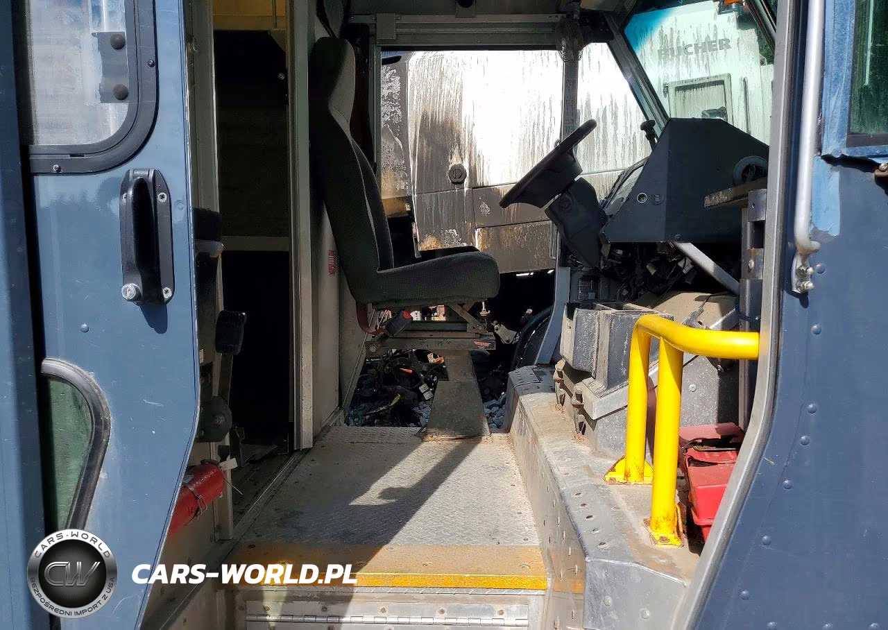 2020 Ford F59 Delivery Truck VIN:1F65F5KN1L0A01191 - 10