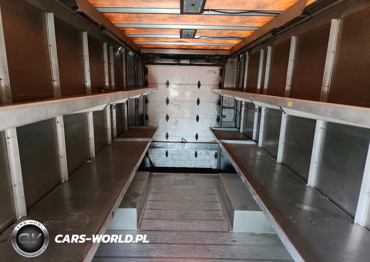 2020 Freightliner Mt45G Chassis Delivery Truck VIN:4UZAC2EA4LCLZ7056 - 10