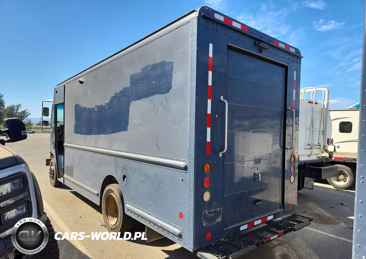 2020 Freightliner Mt45G Chassis Delivery Truck VIN:4UZAC2EA4LCLZ7056 - 2