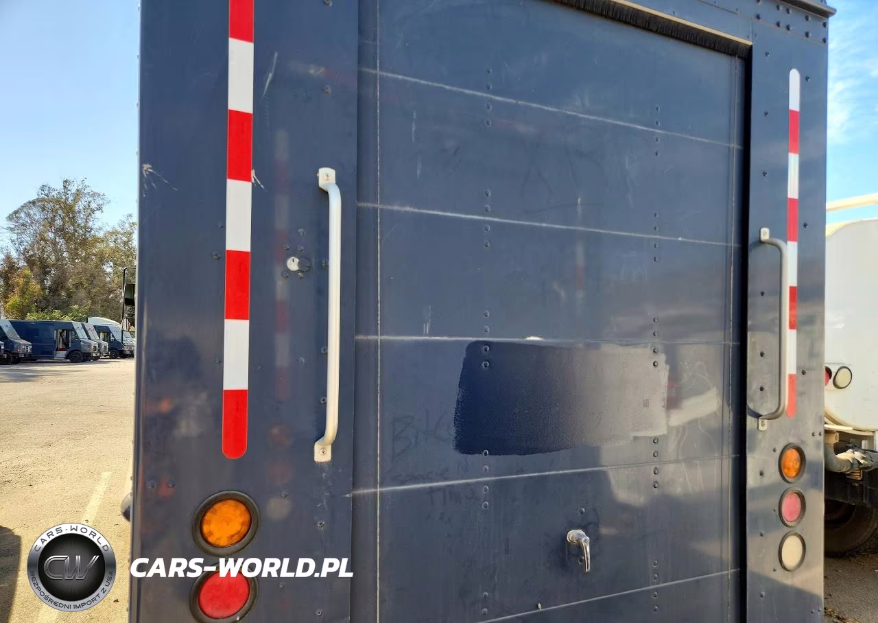 2020 Freightliner Mt45G Chassis Delivery Truck VIN:4UZAC2EA4LCLZ7056 - 6