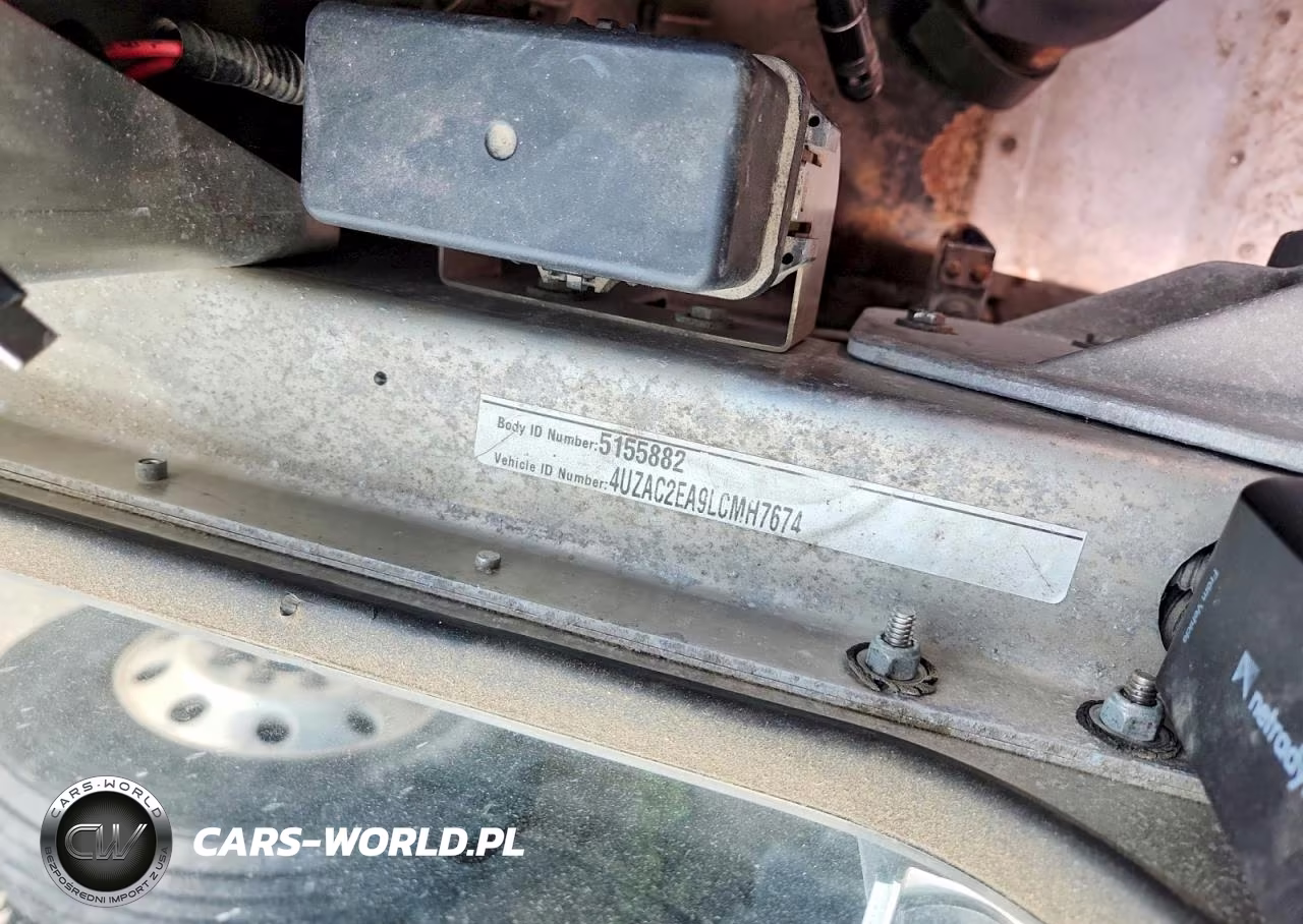 2020 Freightliner Chassis M Line Walk-In Van VIN:4UZAC2EA9LCMH7674 - 13