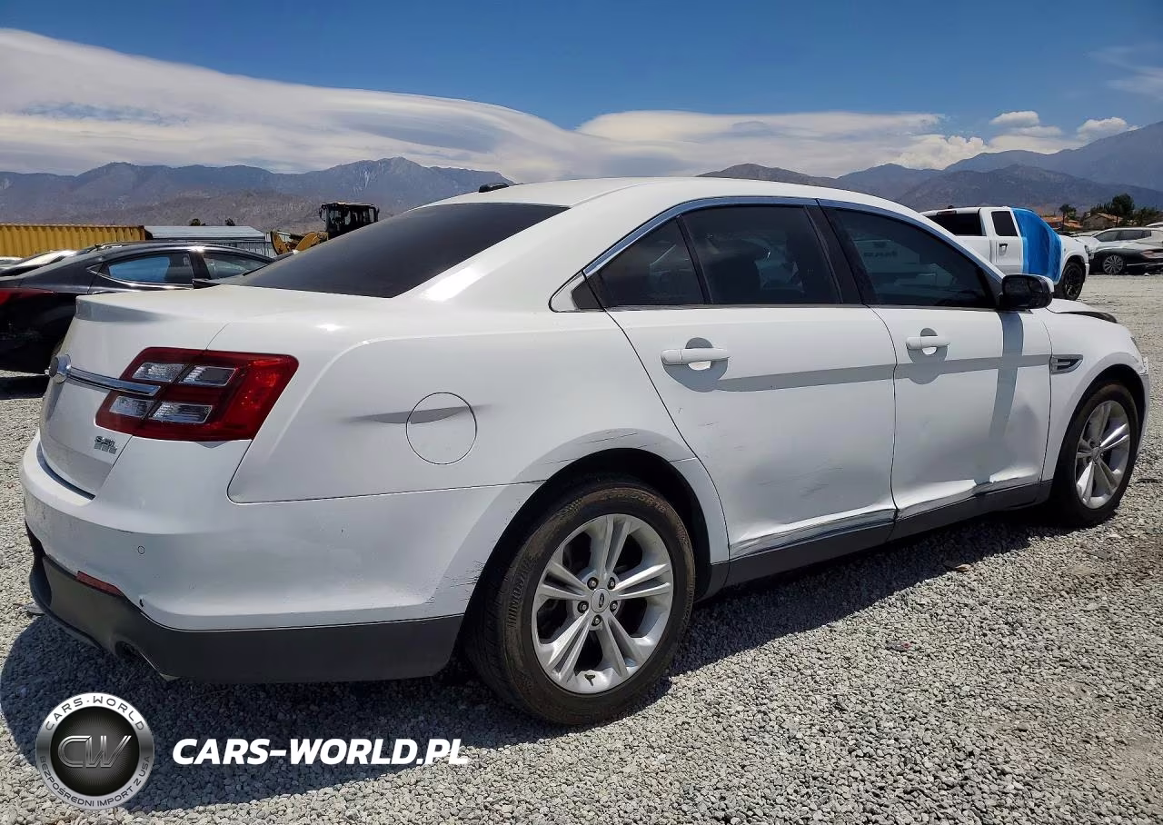 2016 Ford Taurus Sel VIN:1FAHP2E86GG144703 - 3