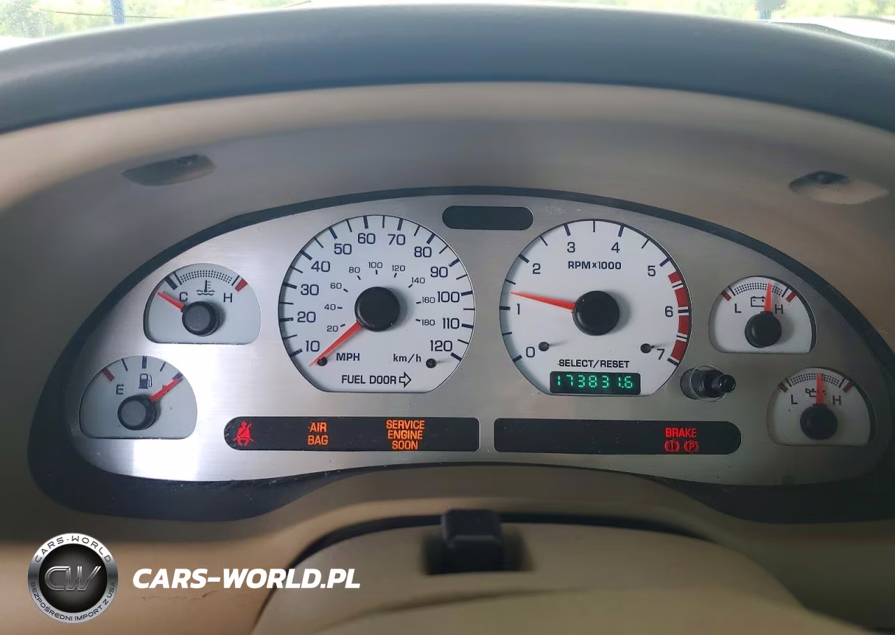 2004 Ford Mustang VIN:1FAFP404X4F117402 - 9