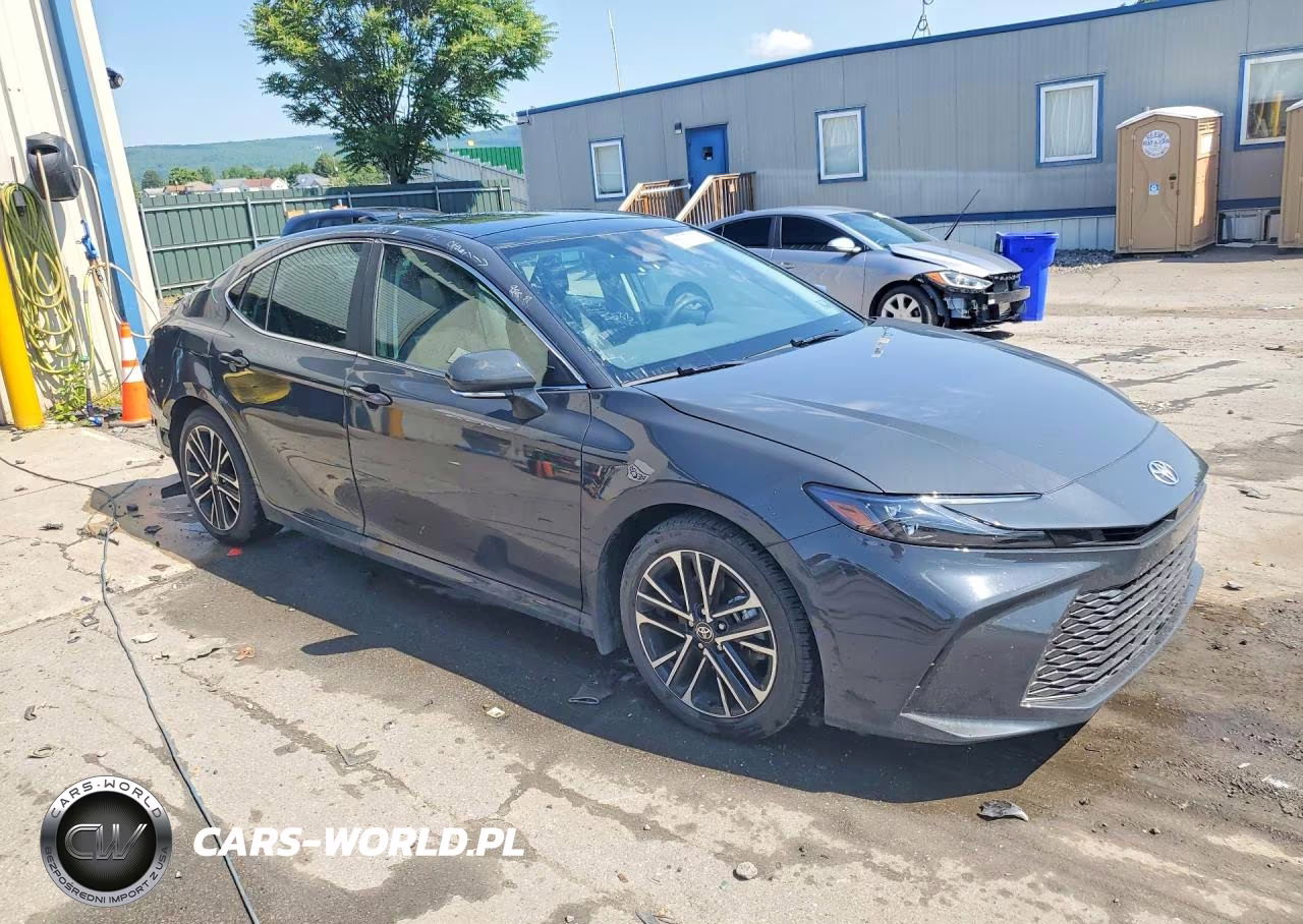 2025 Toyota Camry Xle VIN:4T1DBADK3SU035278 - 4