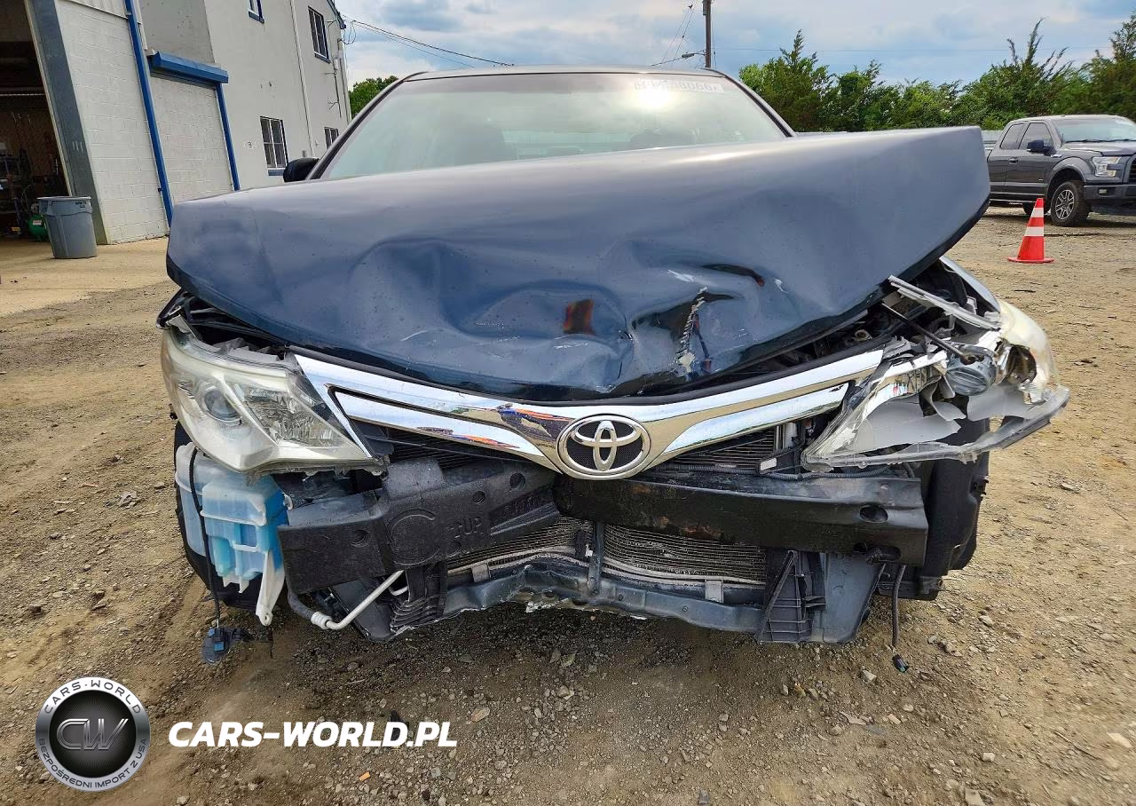 2013 Toyota Camry Xle VIN:4T4BF1FK9DR326255 - 5