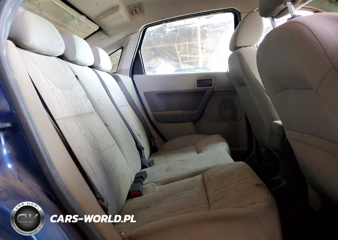 2009 Ford Focus Se VIN:1FAHP35N79W235175 - 10