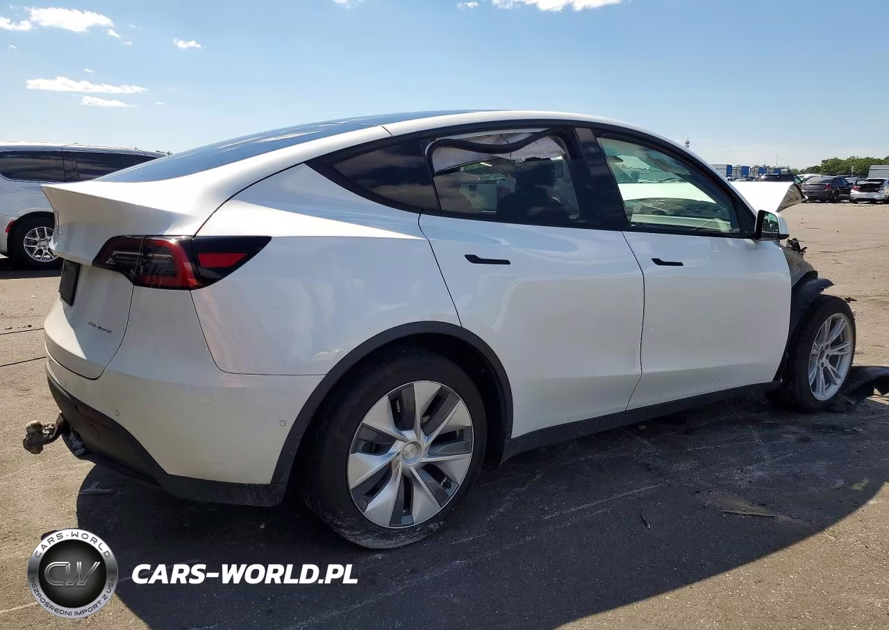 2021 Tesla Model Y VIN:5YJYGDEE0MF086198 - 3