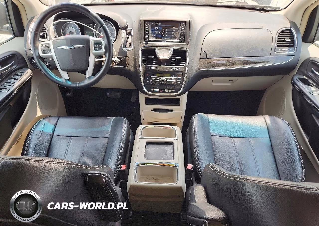 2014 Chrysler Town & Country Touring VIN:2C4RC1BG8ER268967 - 8