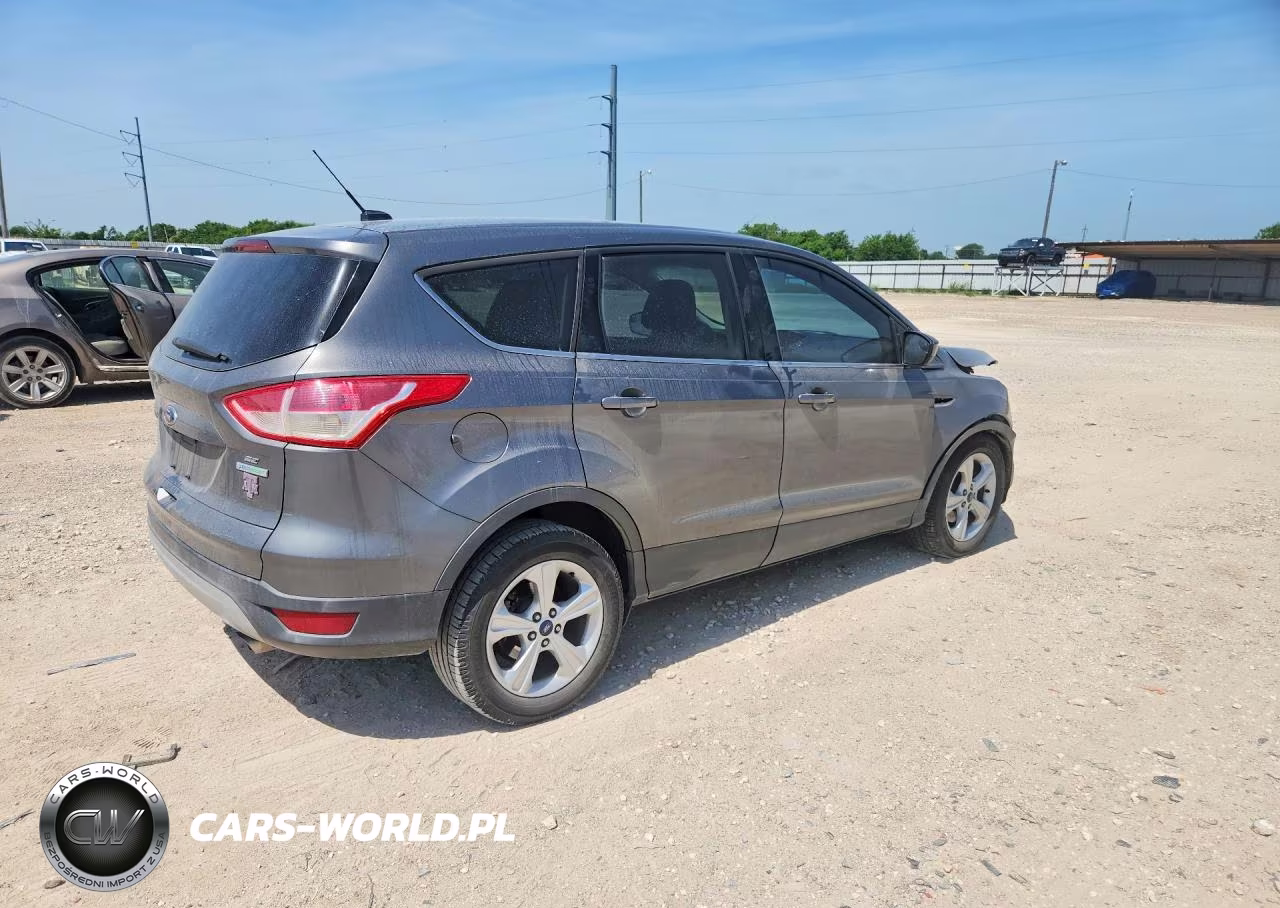 2014 Ford Escape Se VIN:1FMCU0GX3EUC67844 - 3