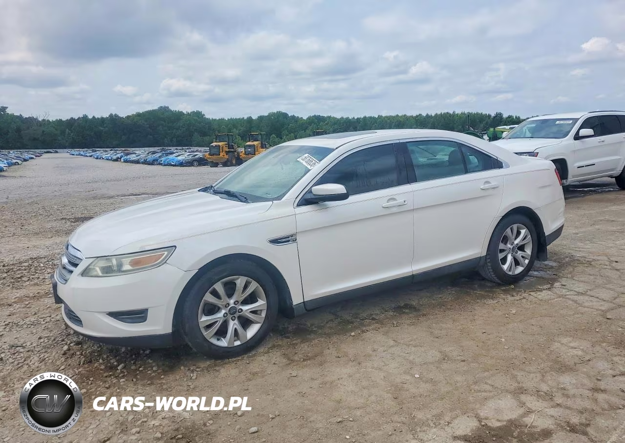 2010 Ford Taurus Sel