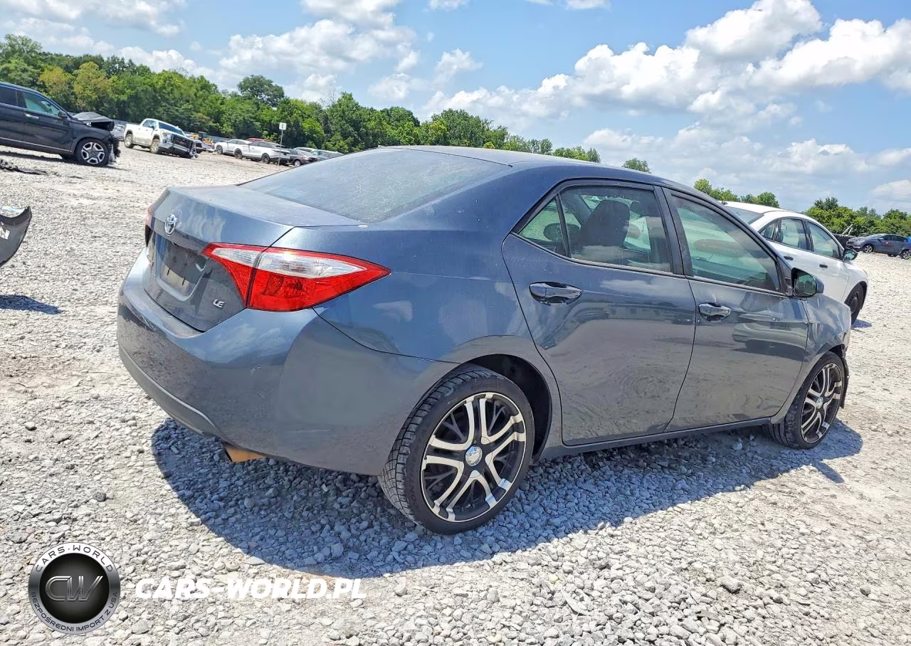 2016 Toyota Corolla Le VIN:2T1BURHE4GC725456 - 3