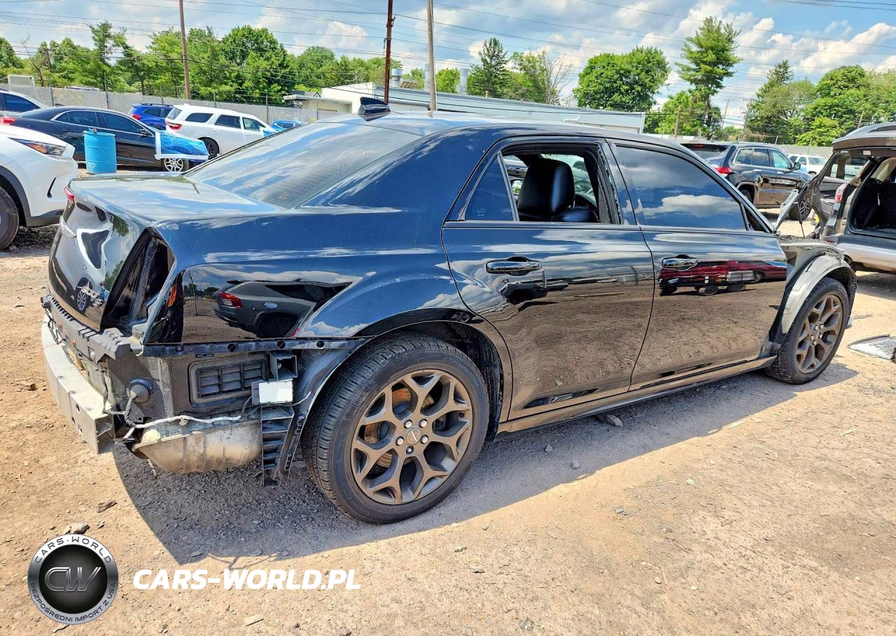 2017 Chrysler 300 S VIN:2C3CCAGGXHH506962 - 3