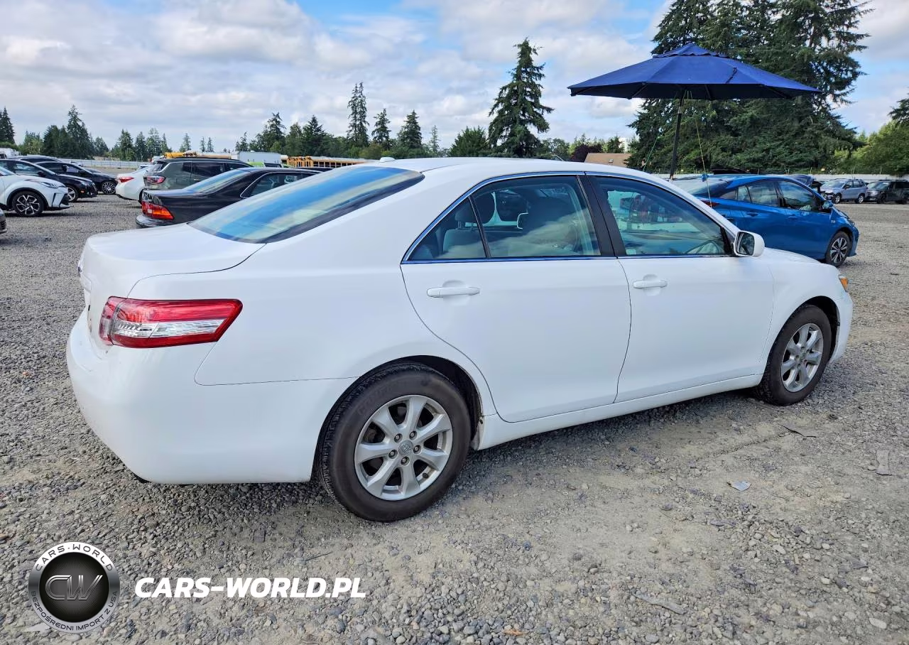 2011 Toyota Camry Le VIN:4T4BF3EK2BR104716 - 3