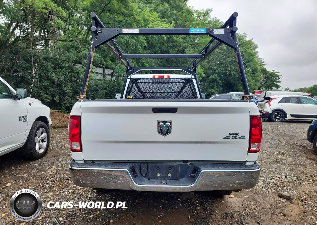 2022 Ram 1500 Classic Tradesman VIN:3C6JR7DG6NG211093 - 6