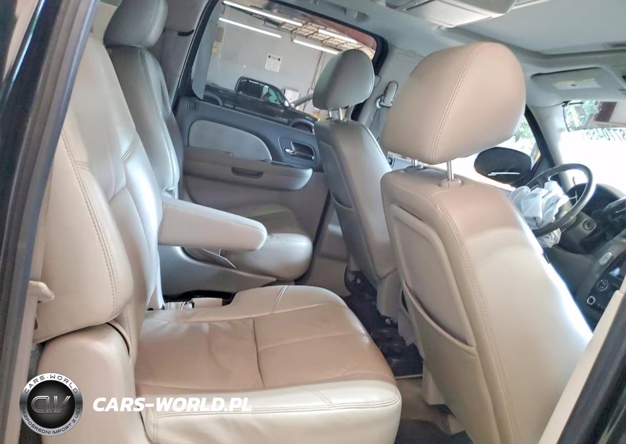 2011 Chevrolet Suburban K1500 Lt VIN:1GNSKJE34BR178530 - 11