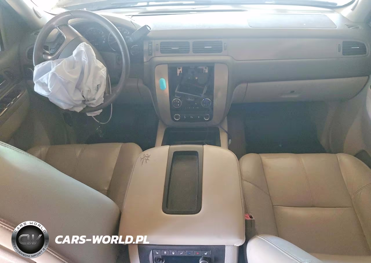 2011 Chevrolet Suburban K1500 Lt VIN:1GNSKJE34BR178530 - 8