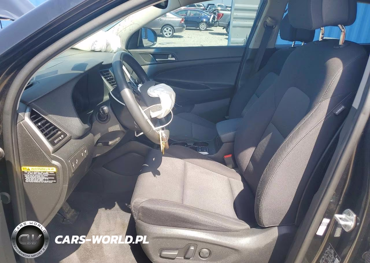 2018 Hyundai Tucson Value VIN:KM8J33A27JU722715 - 7