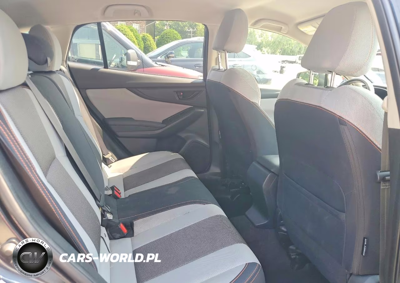 2018 Subaru Crosstrek Premium VIN:JF2GTABC8JG339702 - 11