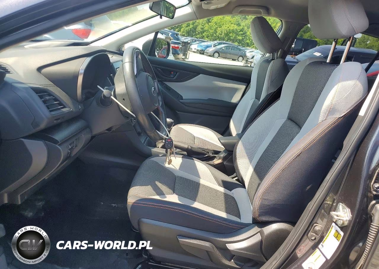 2018 Subaru Crosstrek Premium VIN:JF2GTABC8JG339702 - 7