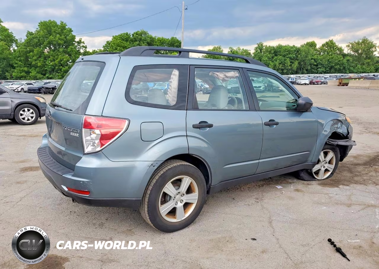 2010 Subaru Forester Xs VIN:JF2SH6BC1AH803948 - 3