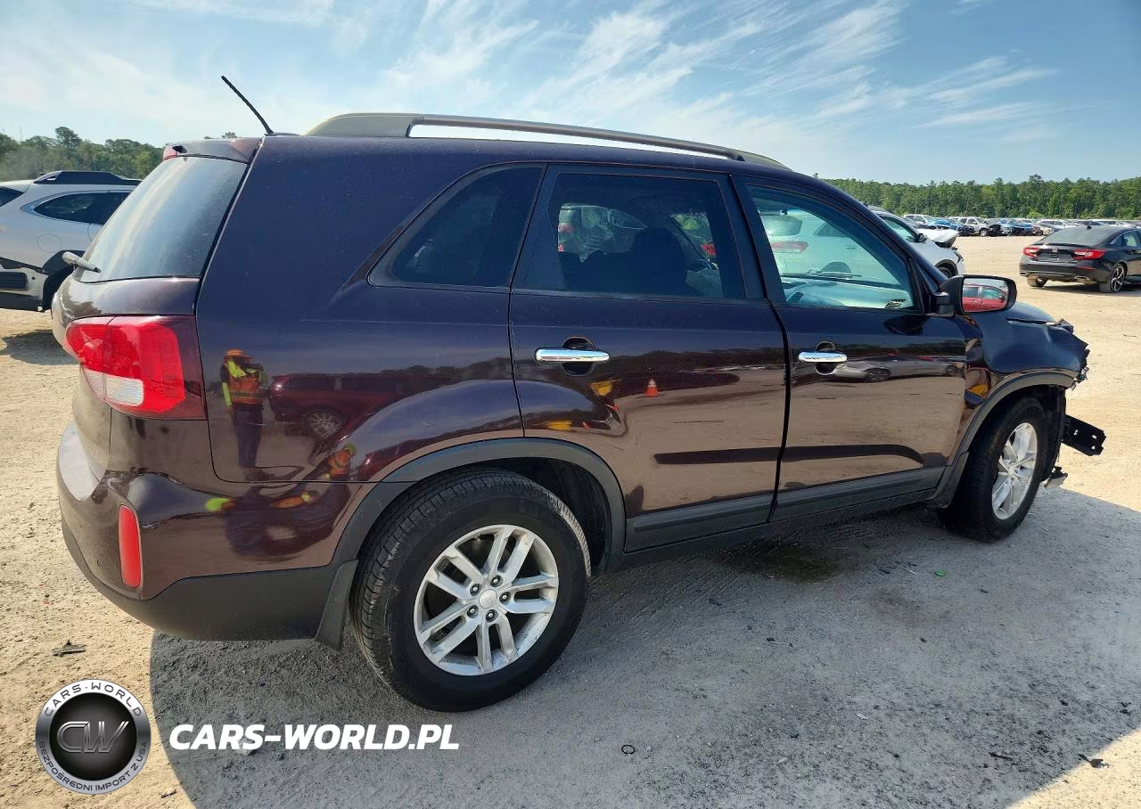 2015 Kia Sorento Lx VIN:5XYKT4A63FG578932 - 3