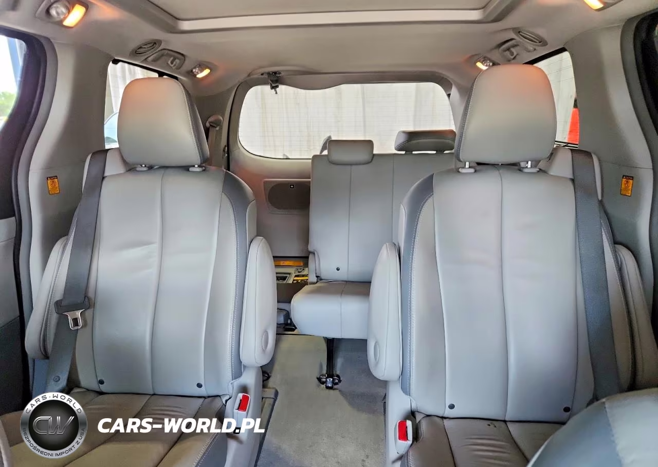 2013 Toyota Sienna Limited 7-Passenger VIN:5TDDK3DC9DS069158 - 10