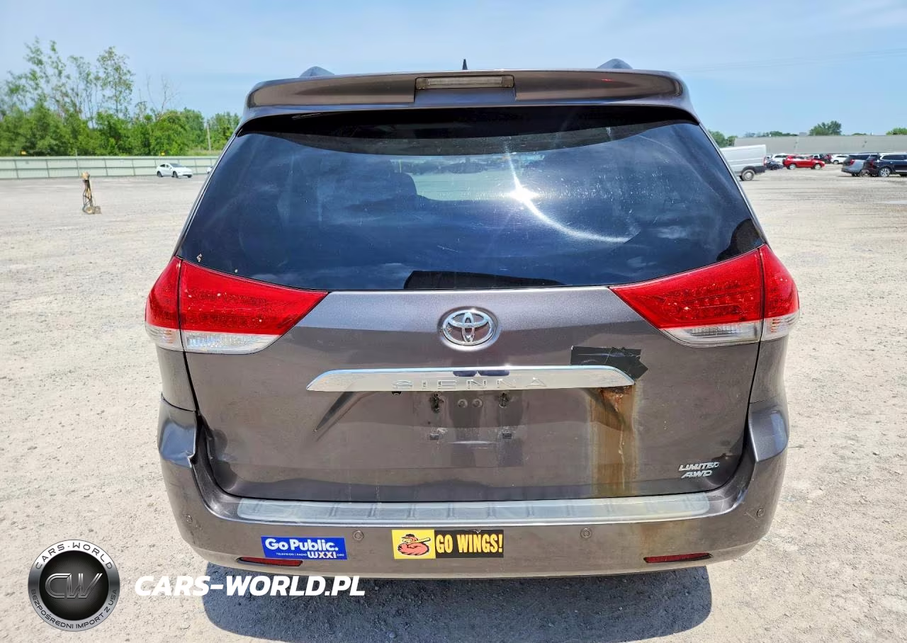 2013 Toyota Sienna Limited 7-Passenger VIN:5TDDK3DC9DS069158 - 6
