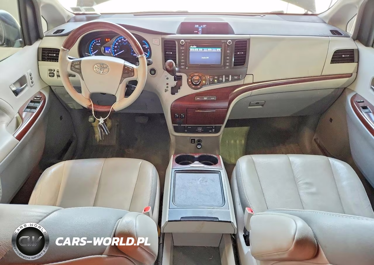2013 Toyota Sienna Limited 7-Passenger VIN:5TDDK3DC9DS069158 - 8