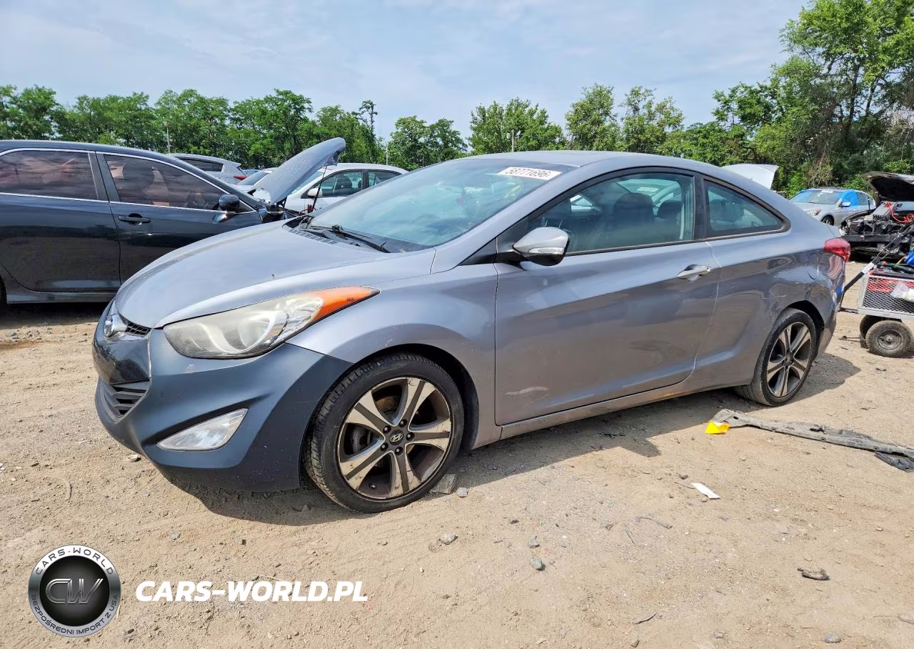2013 Hyundai Elantra Coupe Se