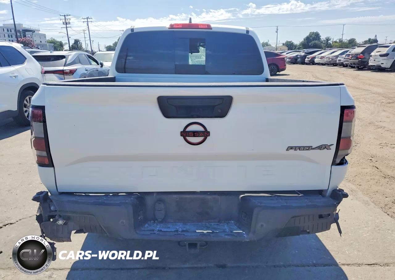 2023 Nissan Frontier Pro-4X VIN:1N6ED1EK7PN631901 - 6