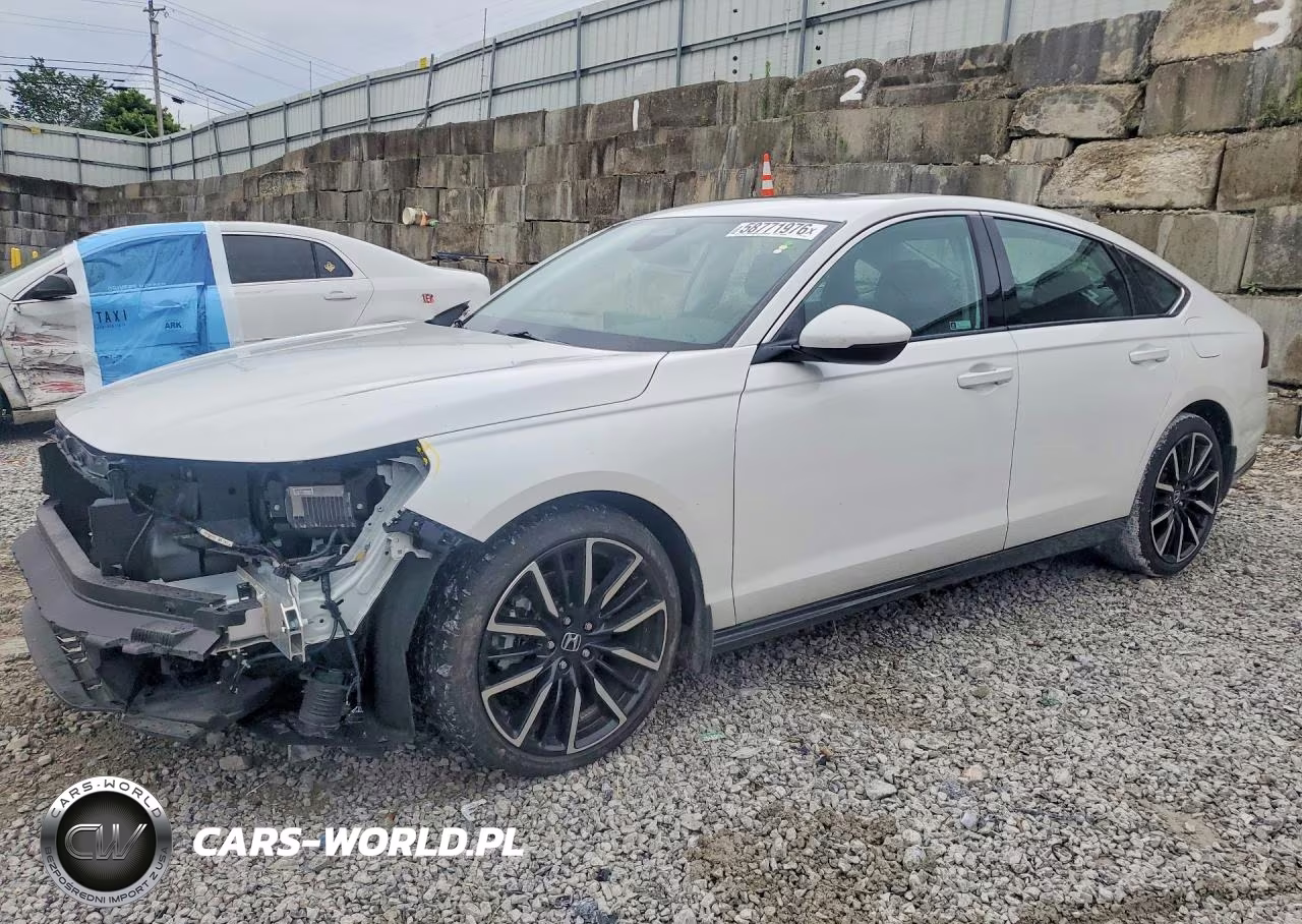 2024 Honda Accord Touring Hybrid – zdjęcie 1 z 12