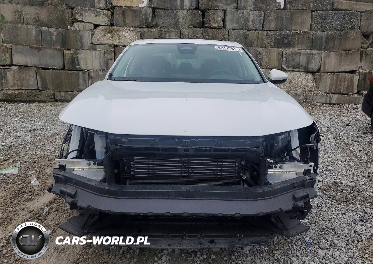 2024 Honda Accord Touring Hybrid VIN:1HGCY2F82RA071840 - 5