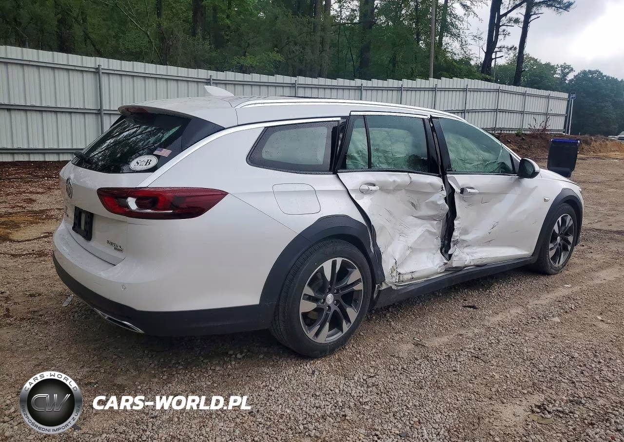 2018 Buick Regal Tourx Preferred VIN:W04GU8SX4J1128842 - 3