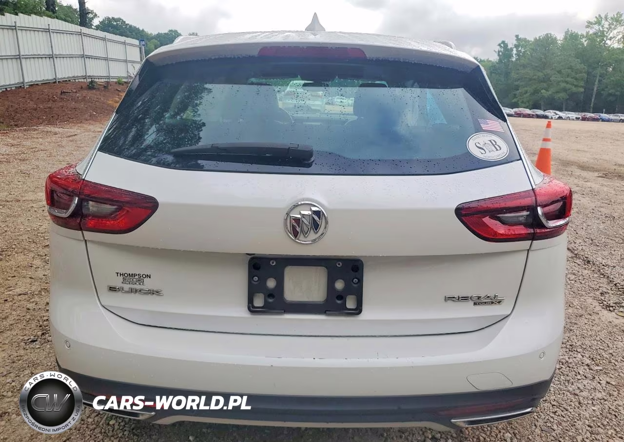 2018 Buick Regal Tourx Preferred VIN:W04GU8SX4J1128842 - 6
