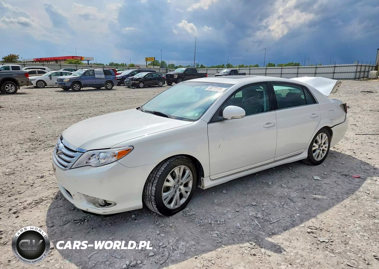 2011 Toyota Avalon Base