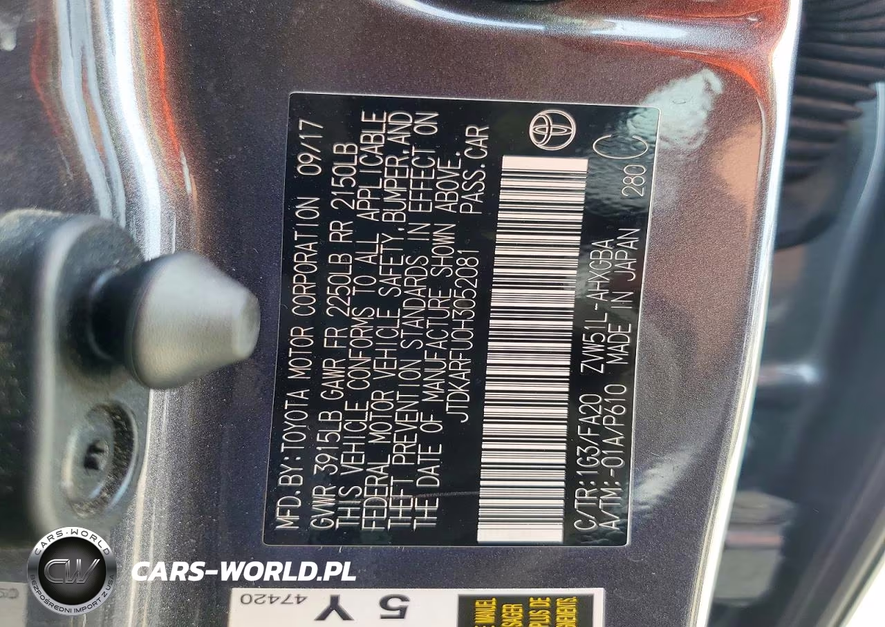 2017 Toyota Prius Three VIN:JTDKARFU0H3052081 - 12