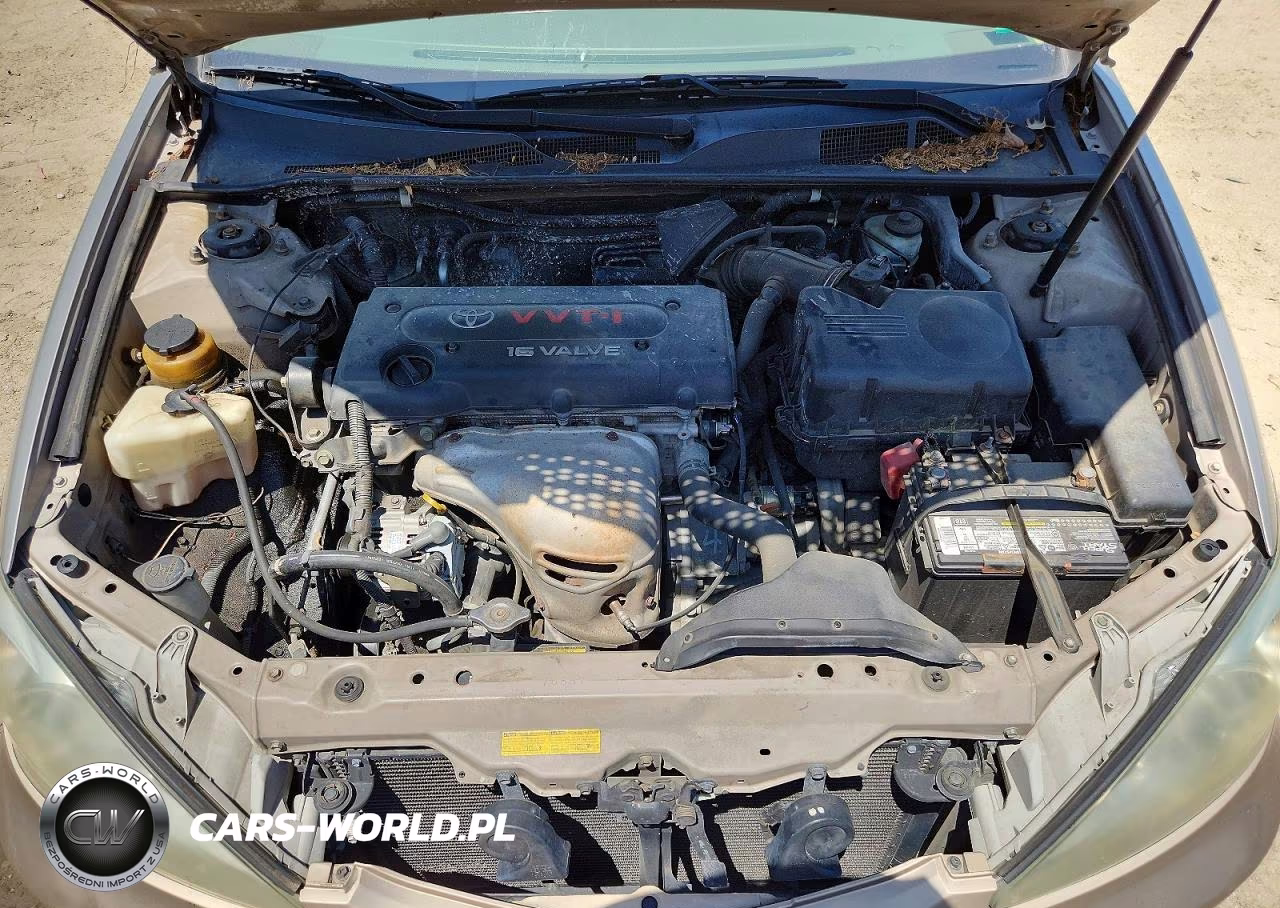 2002 Toyota Camry Le VIN:4T1BE32K52U505663 - 11